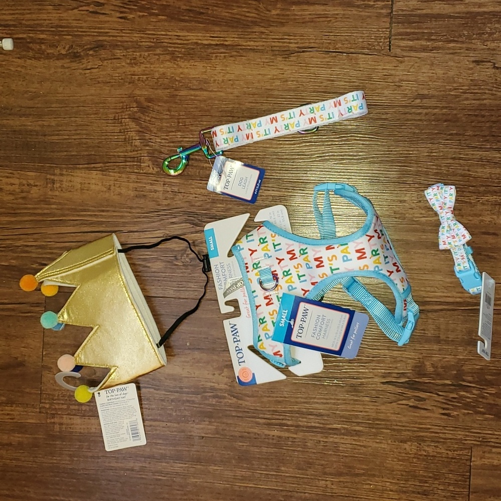New Happy Birthday It's My Party Crown, Dog Collar, Harness & Leash 4 Piece Set